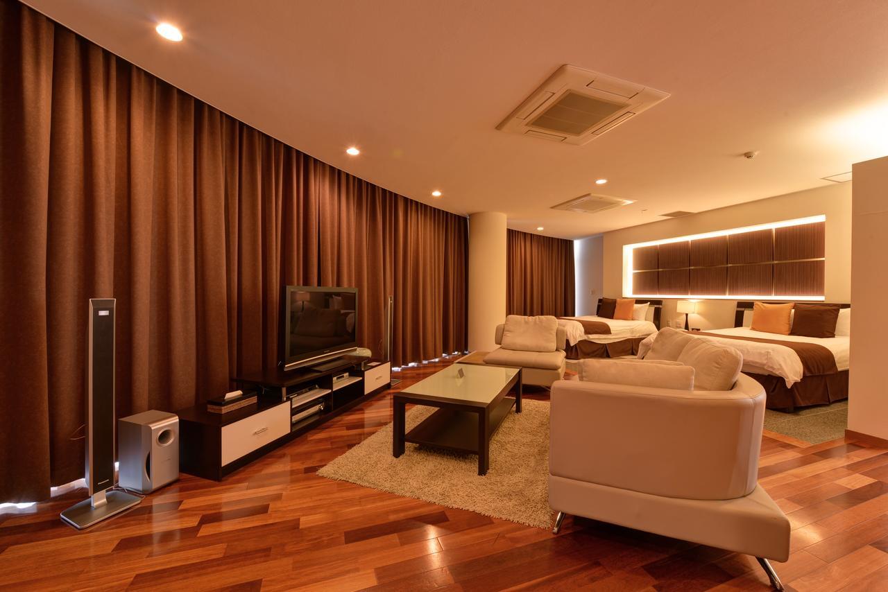 Villa Terrace Omura Hotels & Resorts Bagian luar foto